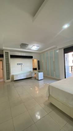 Apartamento no Hélder Câmara com 3 quartos sendo 3 suítes no Jardins Aracaju