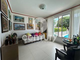 Casa com 3/4 sendo 01 suite, com piscina no Condominio Le Soleil.