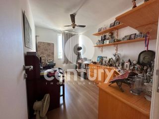 Casa com 3/4 sendo 01 suite, com piscina no Condominio Le Soleil.