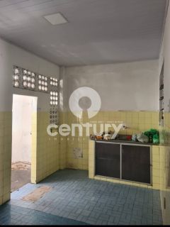 Casa no Santo Antonio - Oportunidade - Aceita carro como parte de pagamento