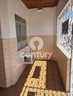 Casa no Santo Antonio - Oportunidade - Aceita carro como parte de pagamento