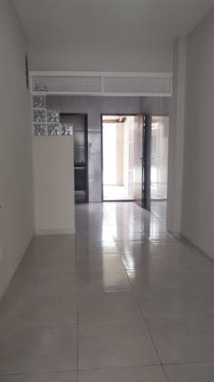 Casa de 2/4 a Venda no Bairro Getúlio Vargas