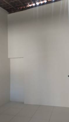 Casa de 2/4 a Venda no Bairro Getúlio Vargas