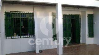 Casa à venda no bairro Aeroporto