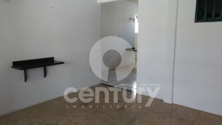 Casa à venda no bairro Aeroporto