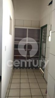 Casa à venda no bairro Aeroporto