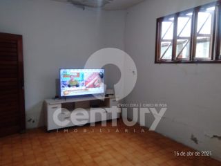 Casa à venda no bairro Getúlio Vargas