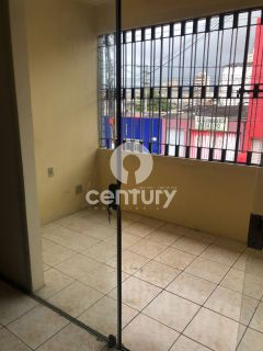 Casa Para Vender com 5 quartos 3 suítes no bairro Centro em Aracaju