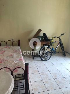 Casa Para Vender com 5 quartos 3 suítes no bairro Centro em Aracaju