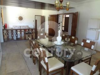 Casa à venda na Coroa do Meio