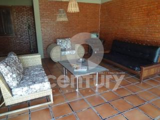 Casa à venda na Coroa do Meio