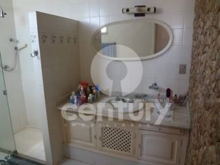 Casa à venda na Coroa do Meio