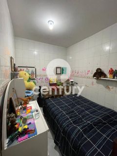 Casa Para Vender com 6 quartos 3 suítes no bairro Marivan em Aracaju