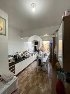 Casa Para Vender com 6 quartos 3 suítes no bairro Marivan em Aracaju