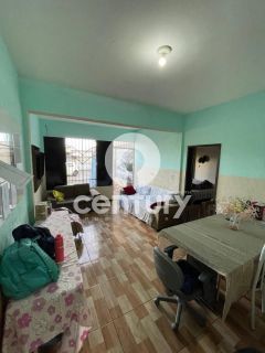 Casa Para Vender com 6 quartos 3 suítes no bairro Marivan em Aracaju