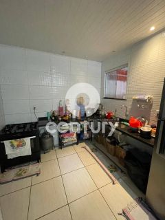 Casa Para Vender com 6 quartos 3 suítes no bairro Marivan em Aracaju