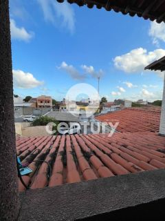 Casa Para Vender com 6 quartos 3 suítes no bairro Marivan em Aracaju