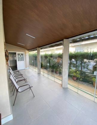 Casa 3/4 PORTAL DAS ÁGUAS: Seu Paraíso EXCLUSIVO FRENTE MAR com VISTA LIVRE ETERNA!