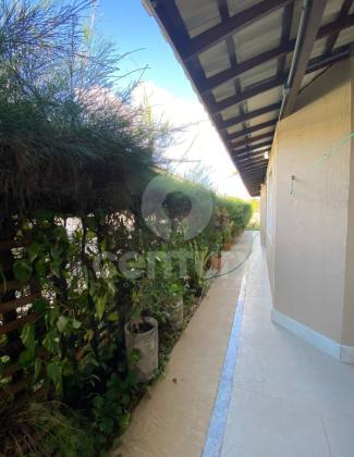 Casa 3/4 PORTAL DAS ÁGUAS: Seu Paraíso EXCLUSIVO FRENTE MAR com VISTA LIVRE ETERNA!