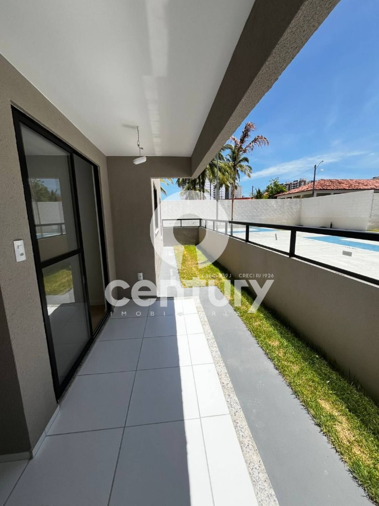 Apartamento Para Vender com Giardino 3 quartos 1 suítes no bairro Luzia em Aracaju