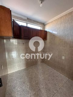 Edifício Comercial Para Vender com 4 quartos 1 suítes no bairro Aeroporto									<<< Selecione uma Cidade em 													<<< Selecione um Estado