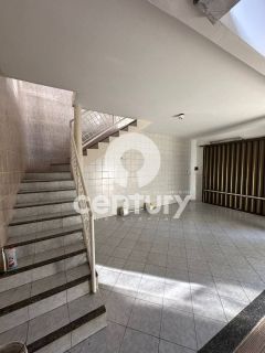 Edifício Comercial Para Vender com 4 quartos 1 suítes no bairro Aeroporto									<<< Selecione uma Cidade em 													<<< Selecione um Estado