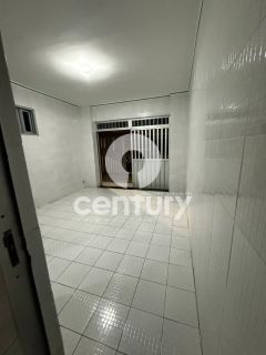 Casa Para Vender com 3 quartos 1 suítes no bairro LUZIA em Aracaju