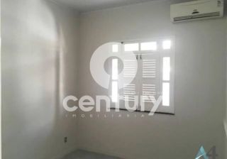 Casa Para Vender com 3 quartos 1 suítes no bairro LUZIA em Aracaju