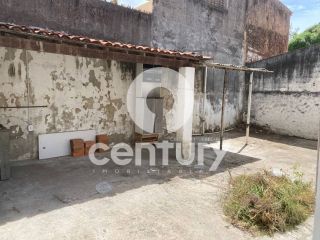 Casa Para Vender com 3 quartos no bairro Siqueira Campos em Aracaju