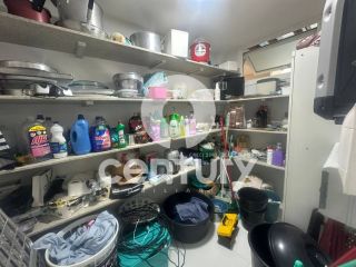 Casa no Maikai Residencial Resort com 04 suítes com closet e master com hidro.