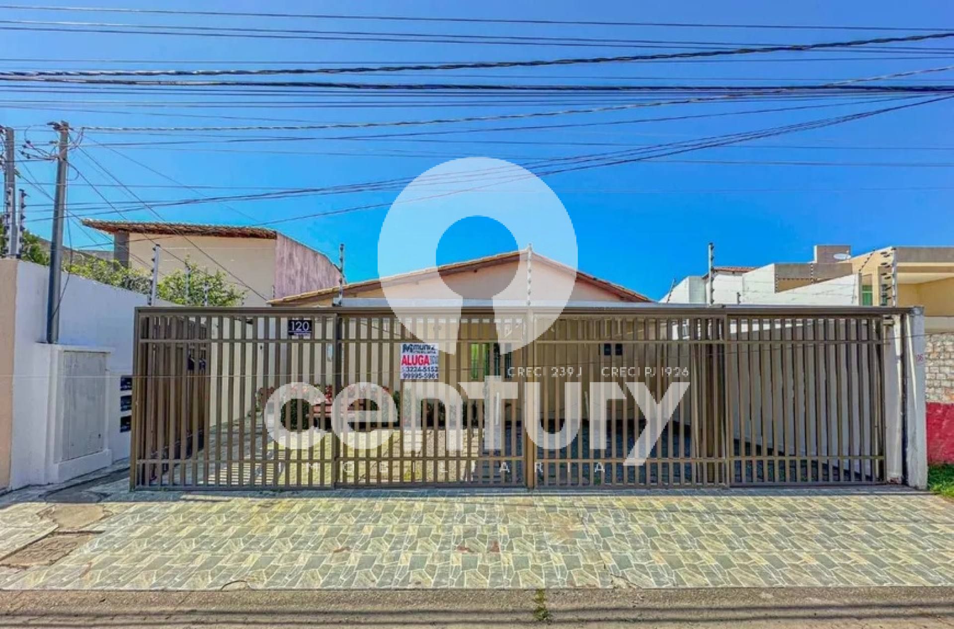 Casa Para Vender com 3 quartos 1 suítes no bairro Atalaia em Aracaju