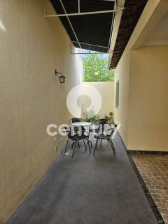 Casa Para Vender com 3 quartos 1 suítes no bairro Atalaia em Aracaju