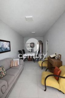 Casa Para Vender com 3 quartos 1 suítes no bairro Jabotiana em Aracaju
