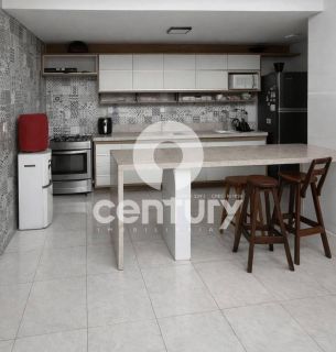 Casa Para Vender com 3 quartos 1 suítes no bairro Jabotiana em Aracaju