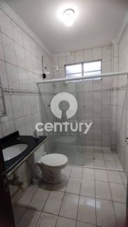 Casa Para Vender com 4 quartos 3 suítes no bairro Dom Luciano em Aracaju