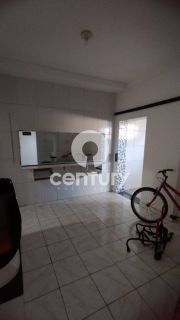 Casa Para Vender com 4 quartos 3 suítes no bairro Dom Luciano em Aracaju