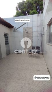 Casa Para Vender com 4 quartos 3 suítes no bairro Dom Luciano em Aracaju
