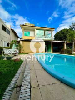Casa Para Vender com 4 quartos 2 suítes no bairro Aruana em Aracaju