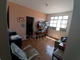 Casa de andar à venda no bairro Suíssa