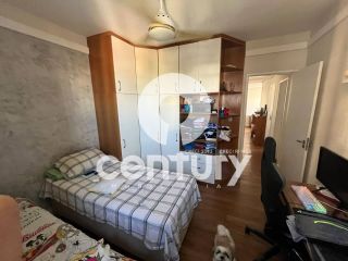 Apartamento com 3 quartos,1 suítes e dependência completa no bairro Grageru em Aracaju