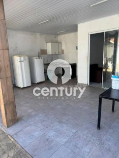CASA PARA LOCAÇAO COM PISCINA NO SANTA MARIA