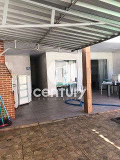 CASA PARA LOCAÇAO COM PISCINA NO SANTA MARIA