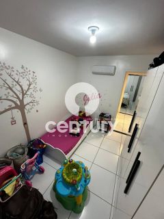 Casa com 2/4 reformada pronta pra morar