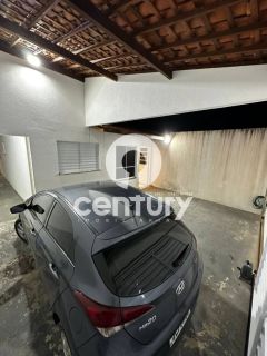 Casa com 2/4 reformada pronta pra morar