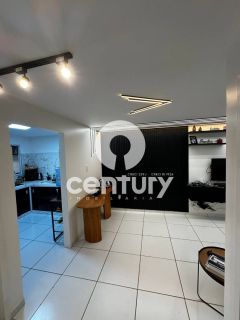 Casa com 2/4 reformada pronta pra morar