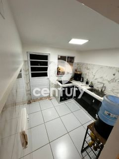 Casa com 2/4 reformada pronta pra morar
