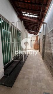 Casa Para Vender com 4 quartos 4 suítes no bairro Cirurgia em Aracaju