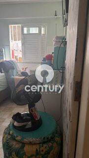 Casa Para Alugar com 3 quartos 1 suítes no bairro Aeroporto em Aracaju