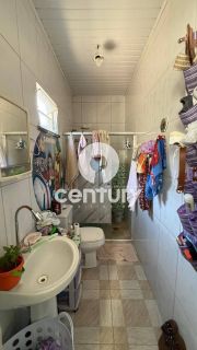 Casa Para Alugar com 3 quartos 1 suítes no bairro Aeroporto em Aracaju