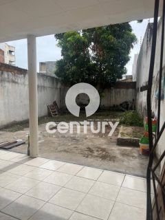 Casa Para Vender com 3 quartos em Itabaiana